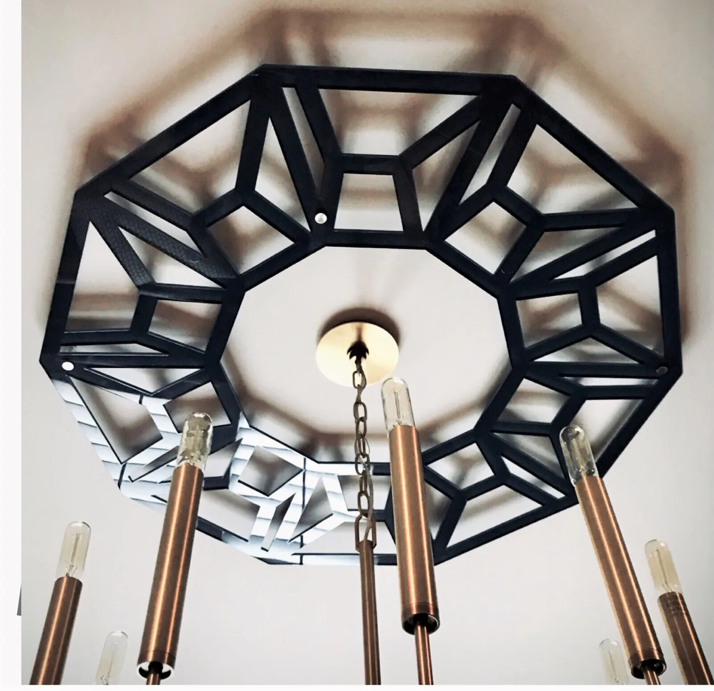 Stella STANDOUT Medallion